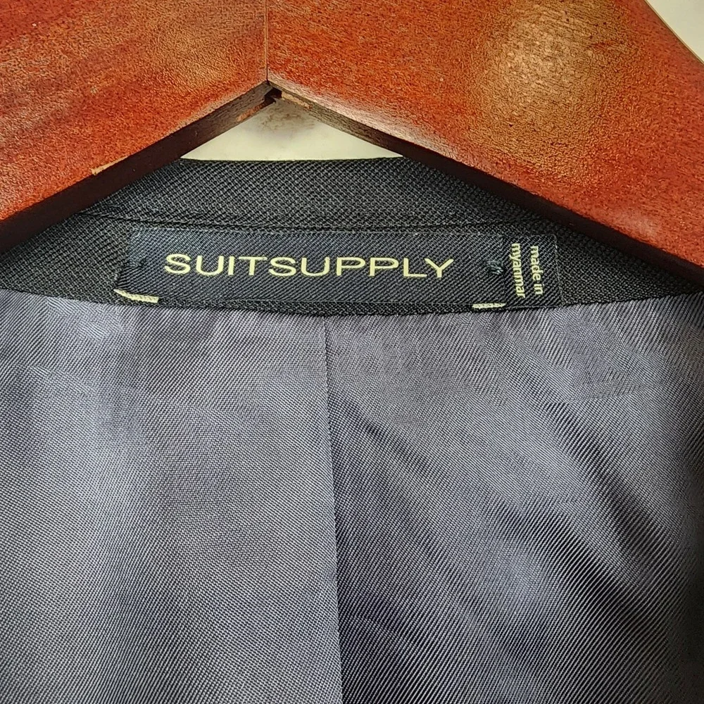 SuitSupply Lazio Single Breasted Blazer Sport Coat Size 38L Wool Suit Super 110s